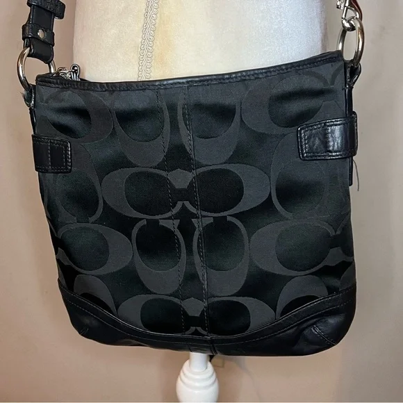 Coach Black Signature Silver Chain ShoulderBag Adjustable Strap - Picture 7 of 15